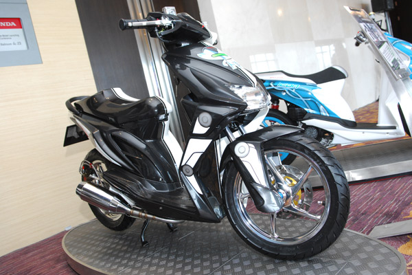Gallery Foto Modifikasi Motor Yamaha Mio 2013